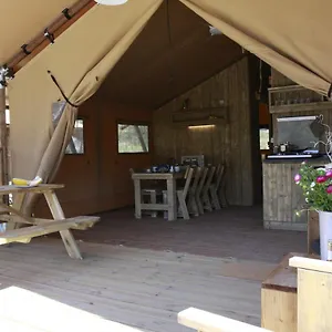 Luxe tent Glamping Alcantara, Motta Camastra